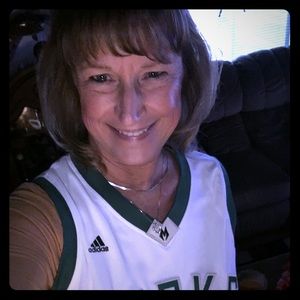 Meet your Posher, Kim